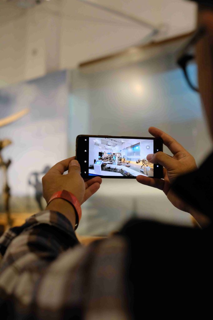 Riset visual awal di Museum Geologi Bandung sebelum sesi motret Echoes from the Earth